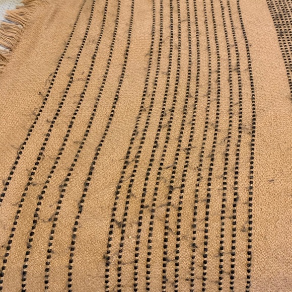 Forever 21 Blanket Scarf - Picture 3 of 4